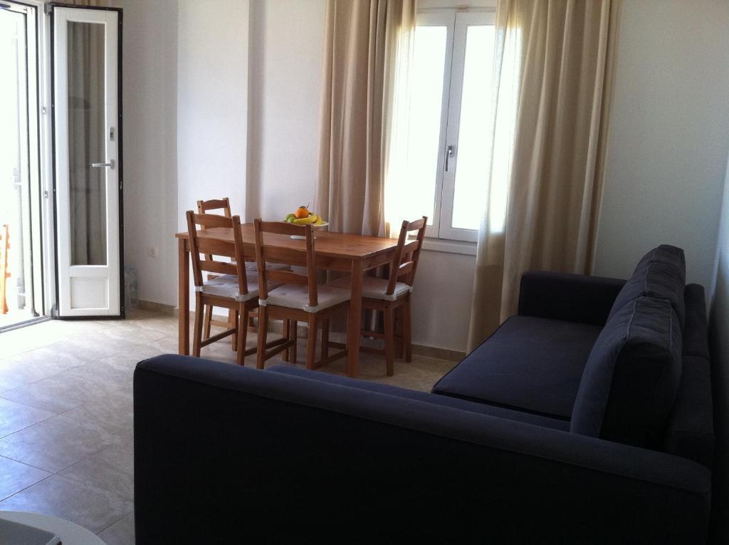 Gaia Serifos Apartments Rámos Pokoj fotografie